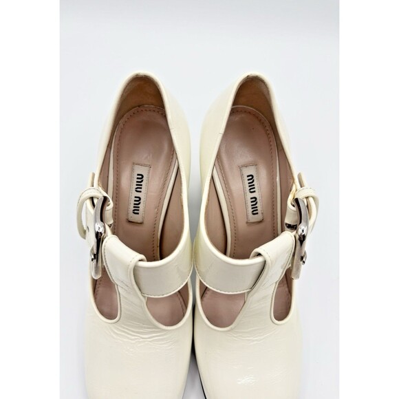 Miu Miu White Patent Leather Mary Jane Heels T-Strap Block Heel Sz EU 35.5 - Picture 7 of 13